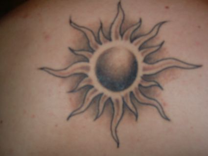 Tribal Sun Tat Design